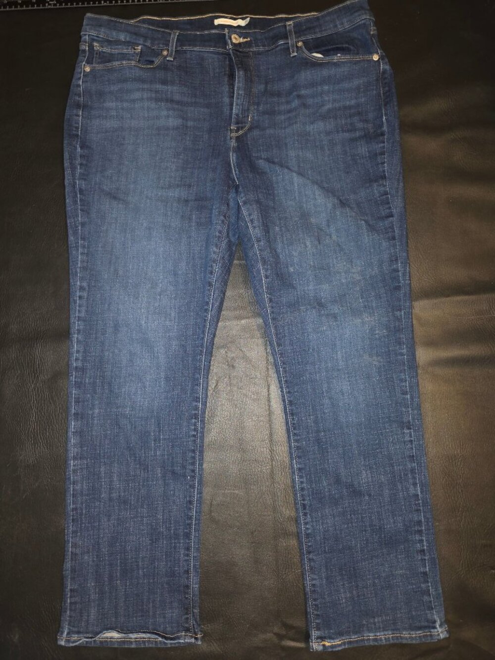 Levi Strauss & Co Classic Straight Jeans 34 Dark Blue Denim